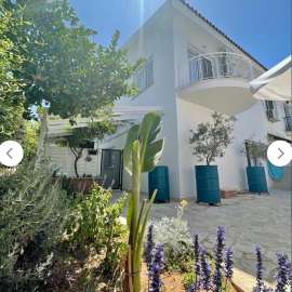 5 BED HOUSE TO RENT
